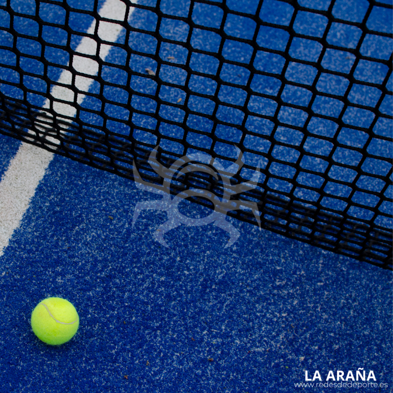 Red de padel CLUB, TOP, pp, grosor 4mm, malla 45mm. Color negro.